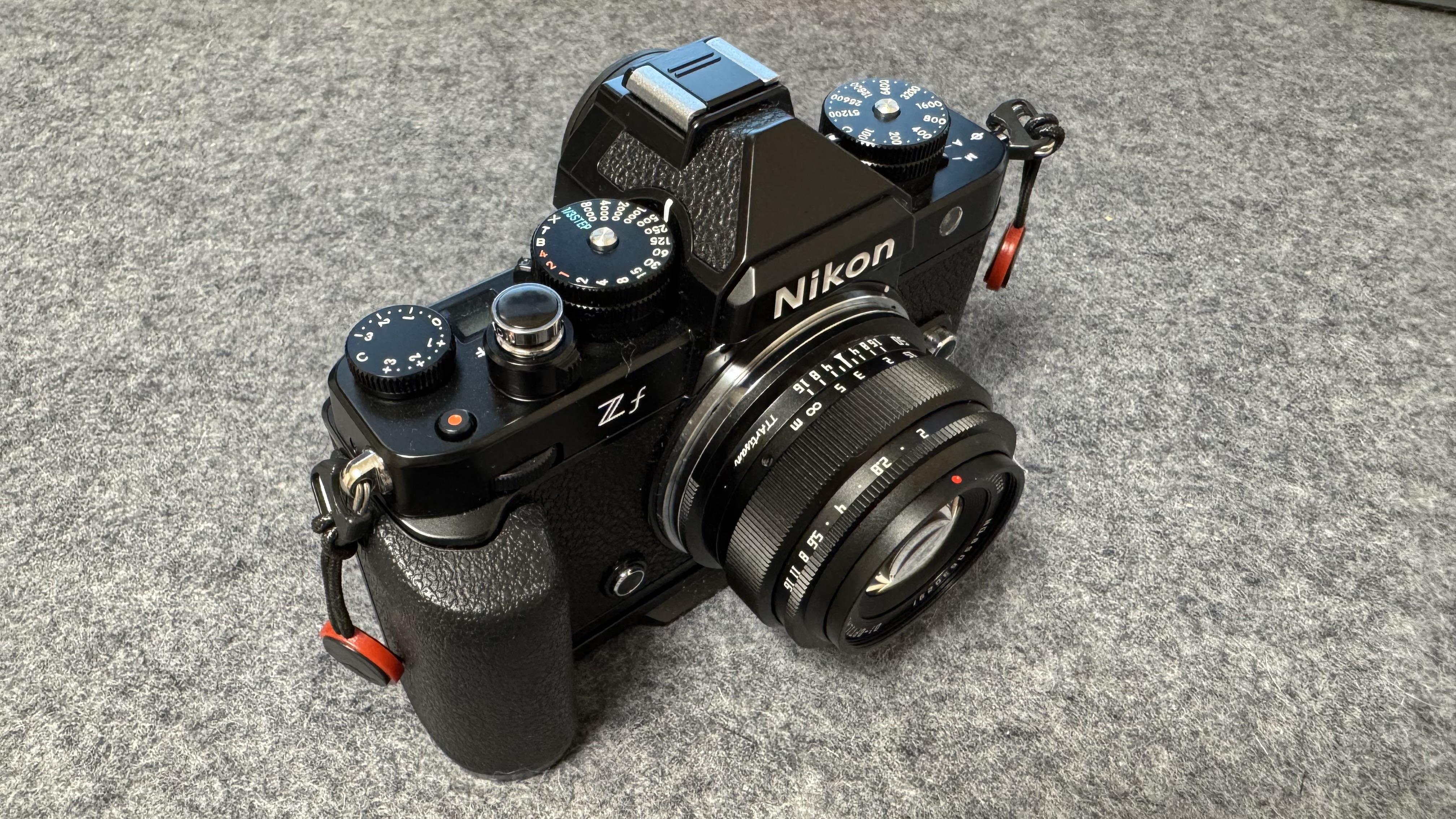 【銘匠光学 TTArtisan 50mm F2】レビュー：コスパがよく明るい標準単焦点50mmマニュアルレンズを Nikon Zf で楽しむ。