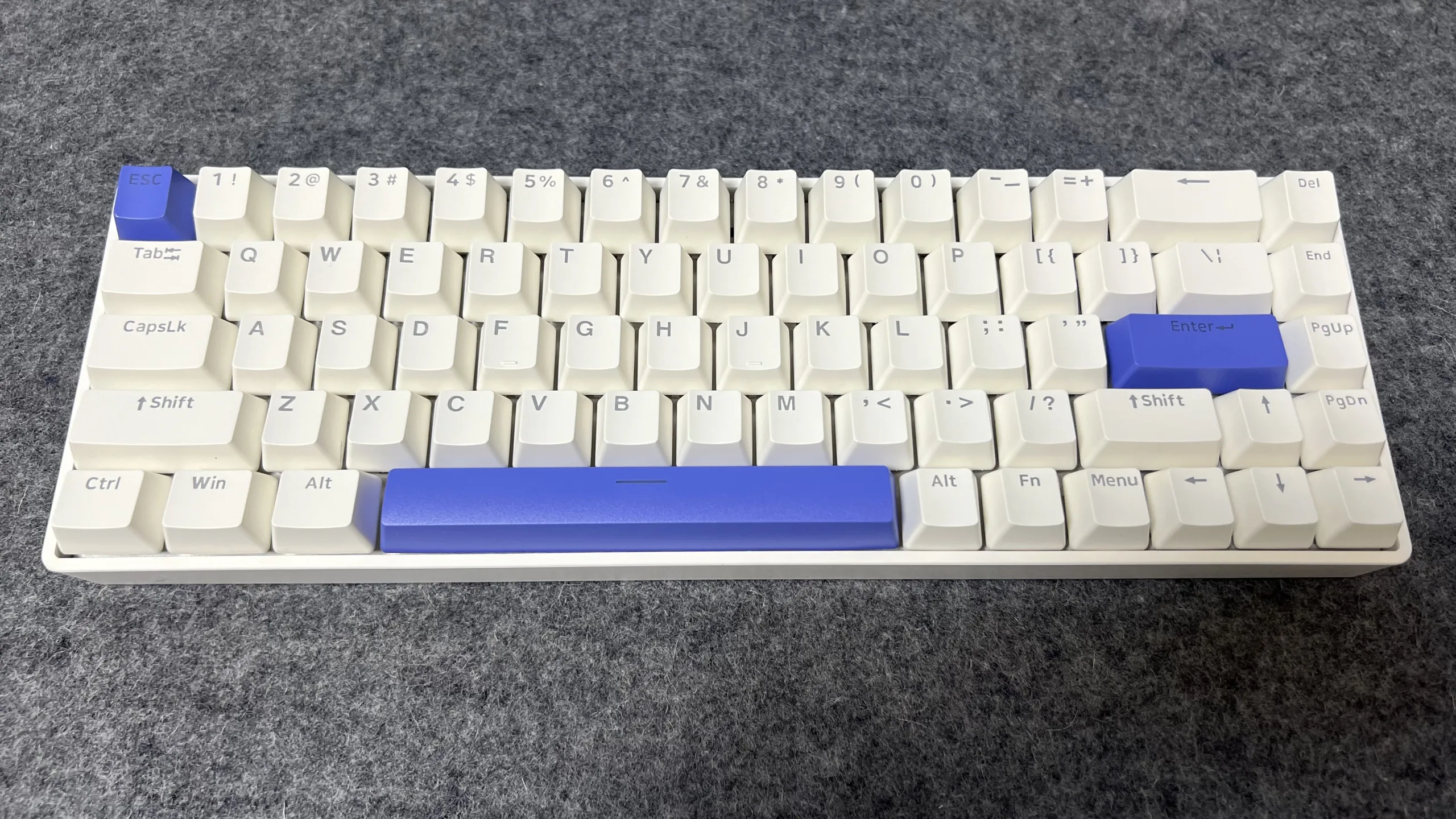 【DrunkDeer G65】速さと精度の至宝、ラピッドトリガー、ガスケット構造で価格抑えめキーボードの購入レビュー