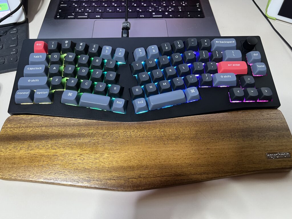 【キークロン Keychron V8】変態配列、アリス配列のキーボードの購入レビュー
