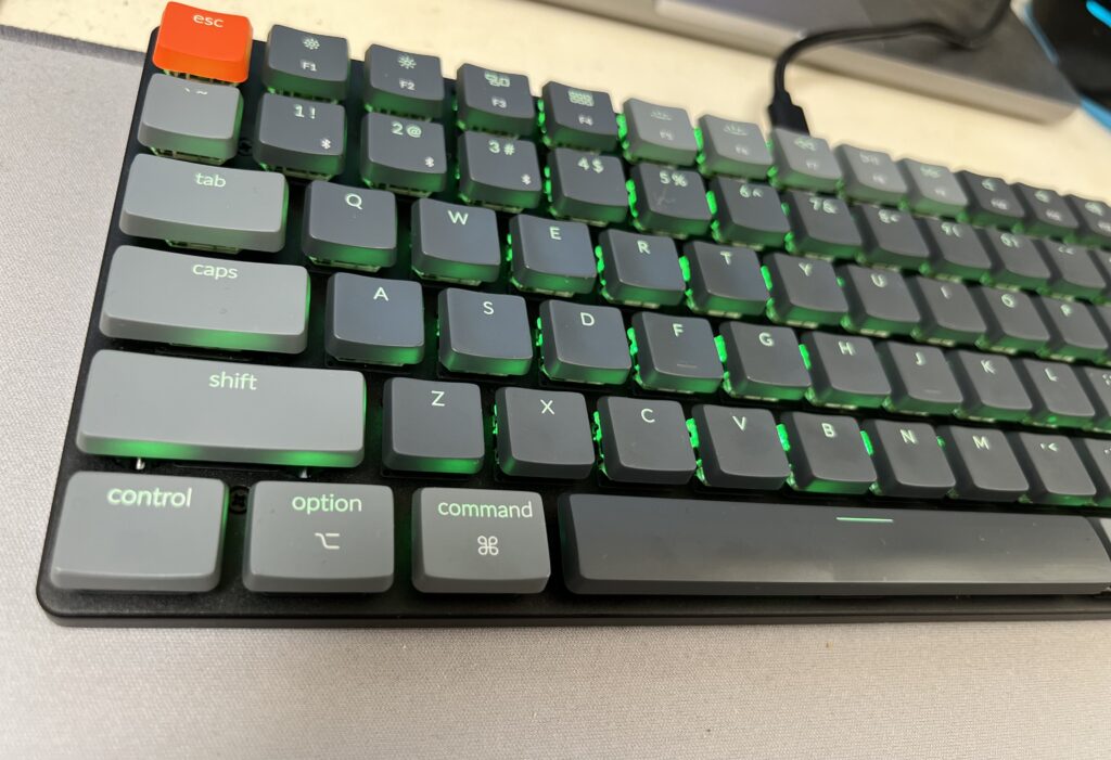 【Keychron K3 キークロン】超薄型ワイヤレスメカニカルキーボード（バージョン2）（US ANSI 配列）を購入レビュー