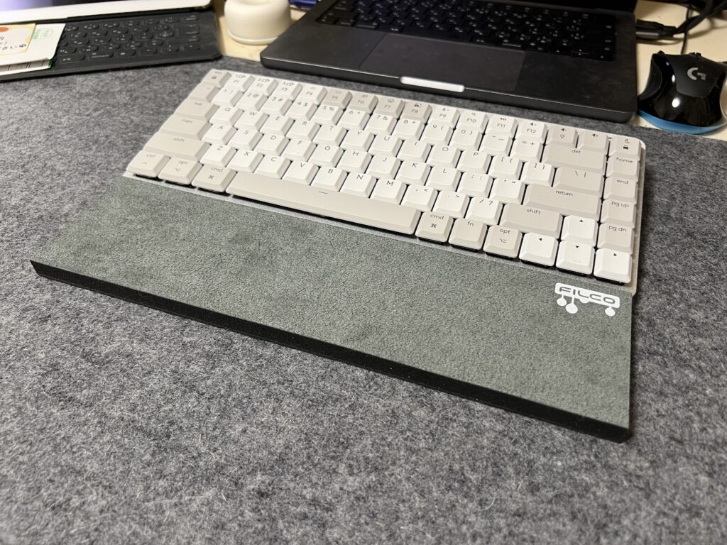 【FILCO Majestouch Wrist Rest “Macaron”】ロープロファイルのキーボードにぴったりなリストレストの購入レビュー