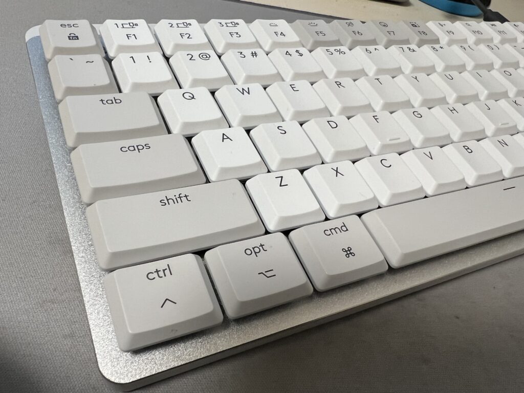【Logicool MX Mechanical Mini for Mac】レビュー：最適なキーボードを探すMacユーザーのために