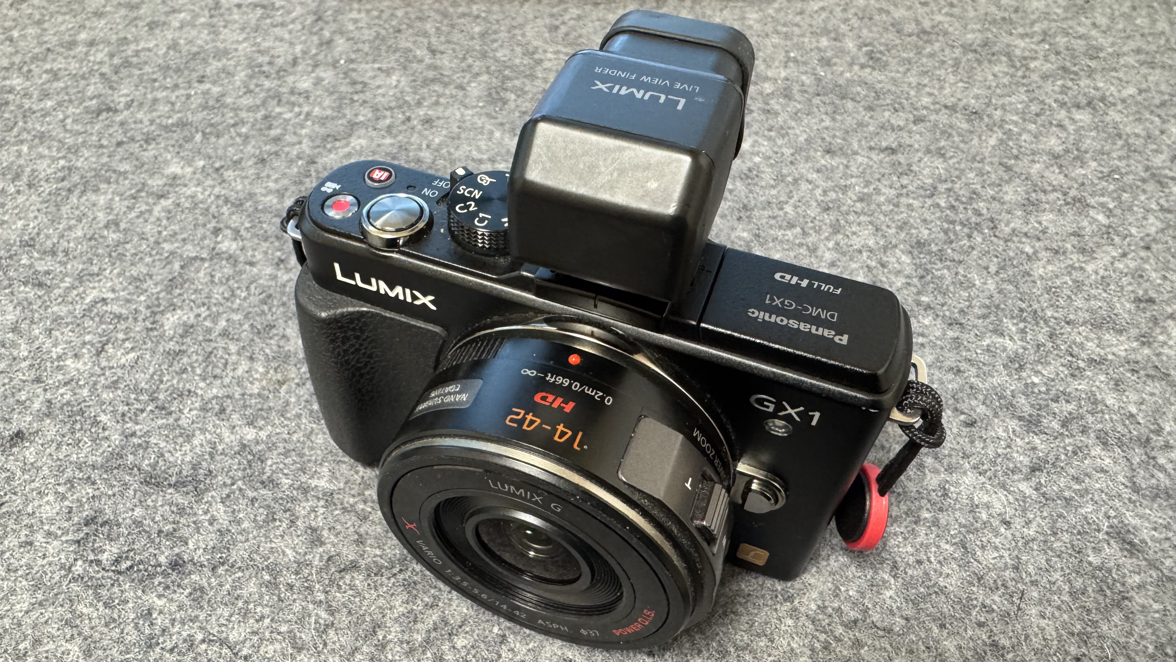 【カメラレンズ】レビュー：LUMIX G X VARIO 14-42mm F3.5-5.6 ASPH. POWER OIS を「Panasonic LUMIX DMC-GX1」で楽しむ。